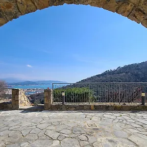 La Pietra 1 E La Pietra 2 La Spezia